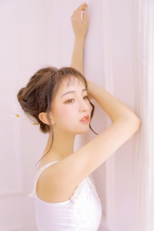 房奴试爱打扑克完整视频